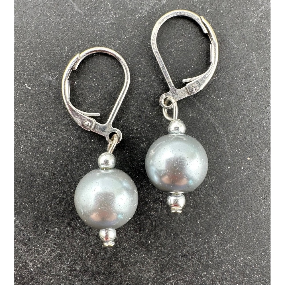 Faux Freshwater Pearl Earrings‎ Silver Plated Leverbacks